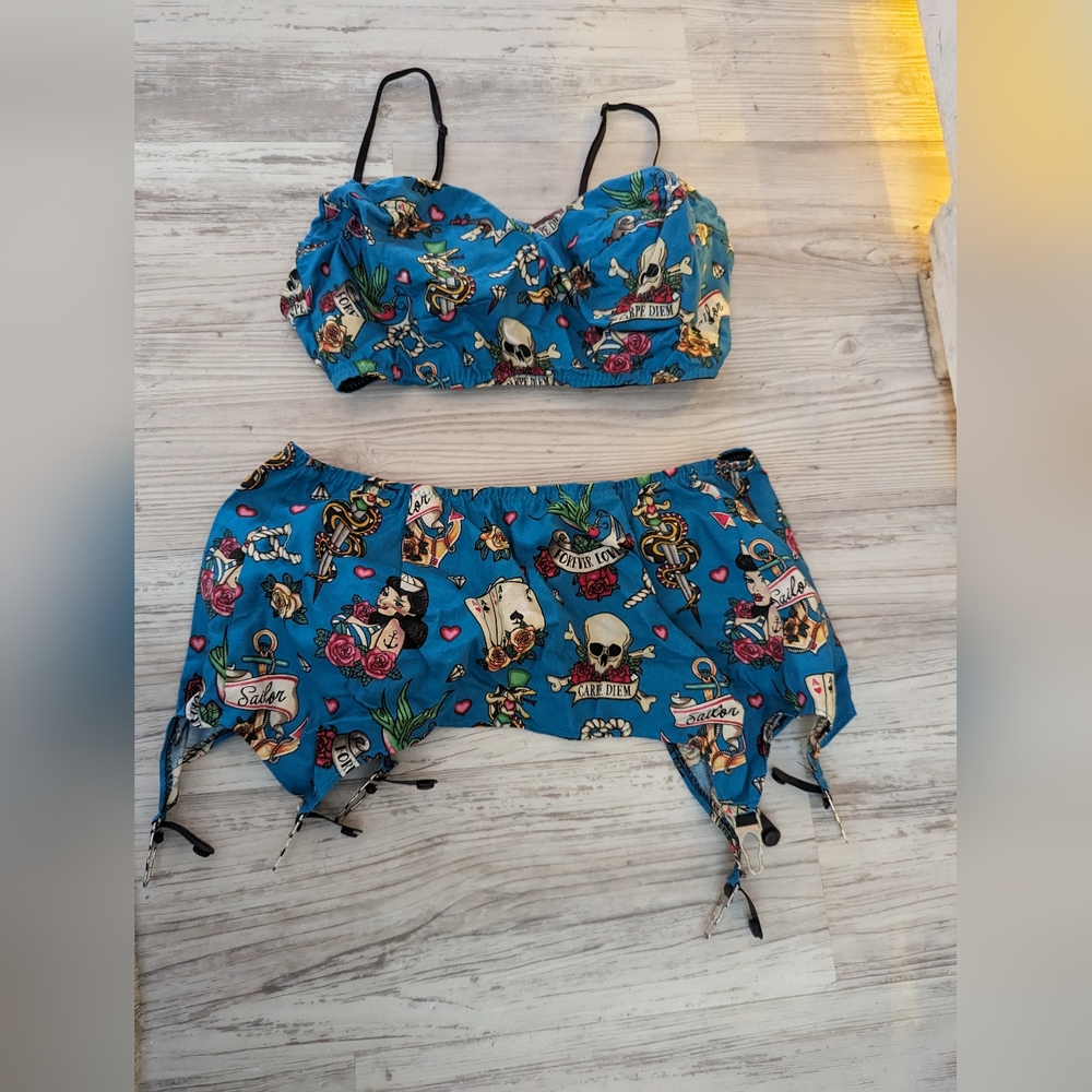 Retro Pun Up Tattoo Print Bullet Bra and Garter Set